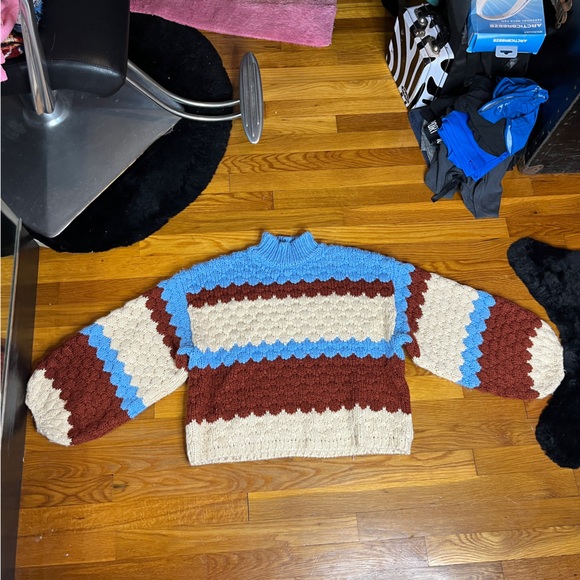 Forever 21 Sweaters - Forever 21 Blue Maroon & Cream Knit Sweater Size Small